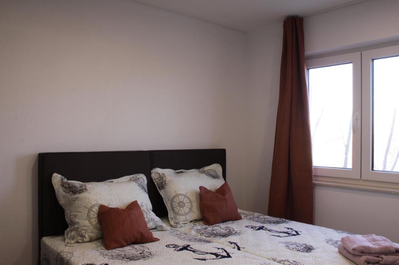 Aparthotel Dalmacija Привлака Екстериор снимка