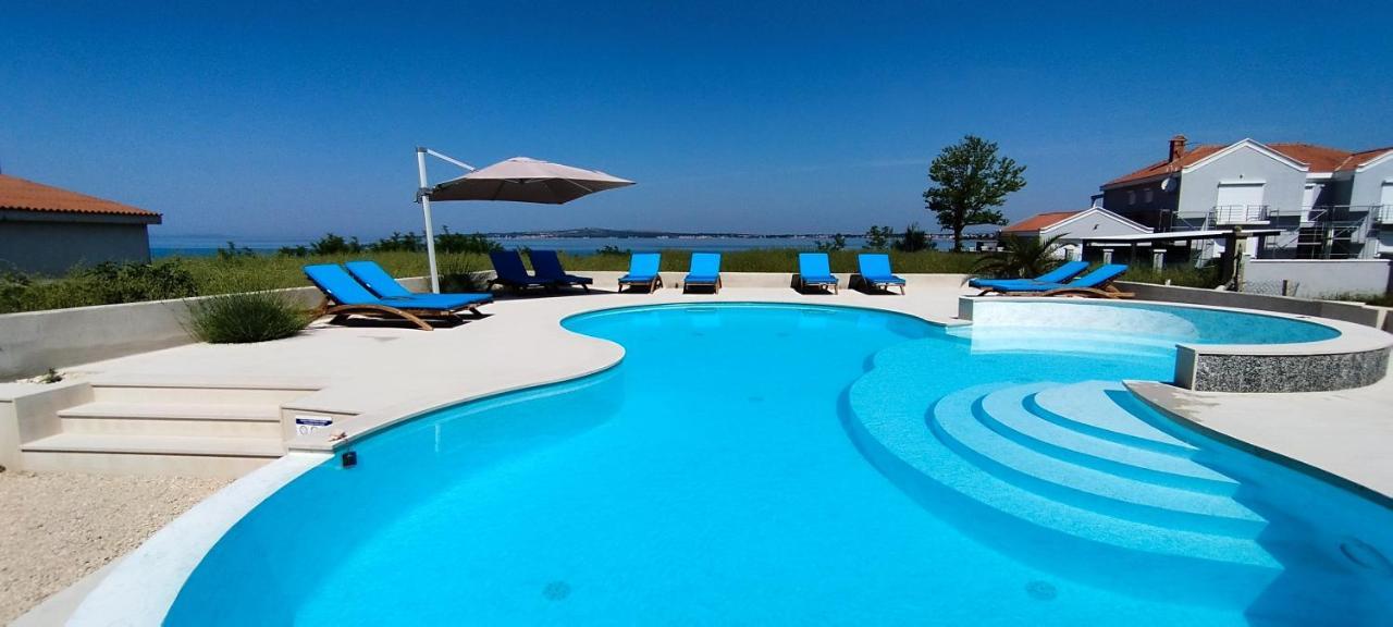 Aparthotel Dalmacija Привлака Екстериор снимка